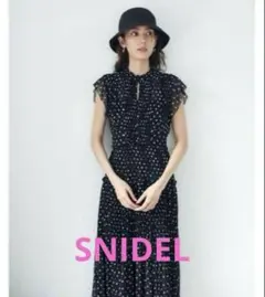 【美品】snidel スナイデル　ドットプリーツワンピース