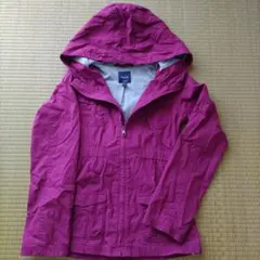 GAP 　女の子用エンジ色　フード付きジャンパー