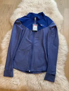 【新品未使用】NIKE ラッシュガード　L 水着　スイムウェア