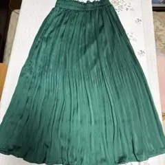 Adlumie KOBE プリーツスカート グリーンのサムネイル