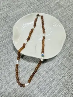半額 リサイクルビーズネックレス 茶色と白青