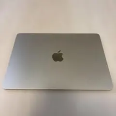 Apple MacBook Air M2 2022 本体