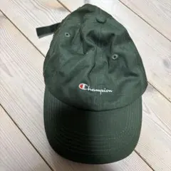 Champion ダークグリーン キャップ