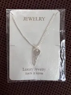 Item thumbnail for item 72bf65ed-30bf-4b46-be5d-0d92c4a674c9