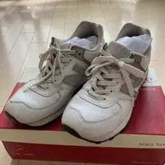 New Balance 574 ホワイト スニーカー