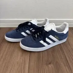 adidas Gazelle ネイビー スニーカー