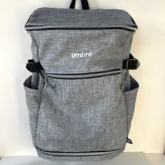 umbro アンブロ バックパック リュック グレー　シューズポケット 31L