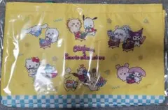ちいかわ×サンリオキャラクターズ　レジかごバッグ　イエロー①
