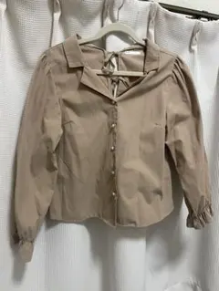 FUN トップスのサムネイル