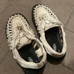 KEEN 編み込みデザイン サンダル ホワイト