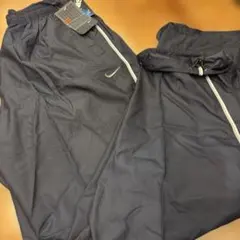 新品　NIKE 耐水　撥水　ウィンドブレーカー パンツ ネイビーのサムネイル
