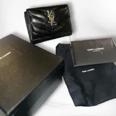 美品/付属品SAINT LAURENT YSL三つ折り財布カサンドラ黒キャビア