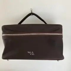 agnes b. アニエスベー　バニティポーチ　メルカリ便送料込み