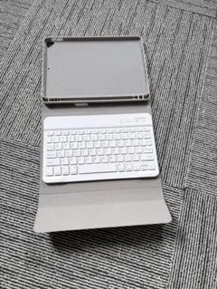 iPad用キーボード付きケース グレー