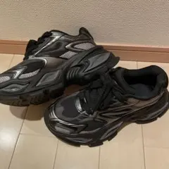 ブラック/シルバー 厚底スニーカー