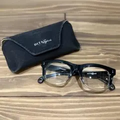 DITA ブラック サングラス ケース付き 2026年最新】dita ケースの人気アイテム - メルカリ