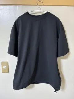 しまむら　どこでもっと　Tシャツ　ブラック　Mサイズのサムネイル