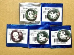鬼滅の刃　柱稽古編　32mmくじ引き缶バッジ　竈門炭治郎
