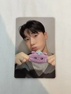 Item thumbnail for item f8110605-00af-4b96-81e4-8a59b881c680