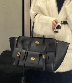 レザー ショルダーバッグ 黒