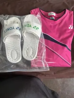 YONEX ユニフォームＯとサンダル セットMサイズ