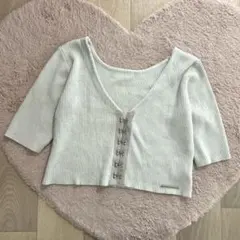 ♡チコ♡ホックデザインチビカーディガン♡ラメリブニット♡クロップド丈♡韓国系♡のサムネイル