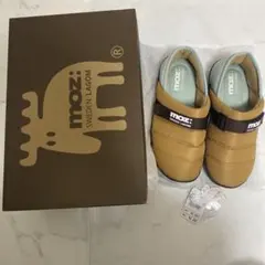 【美品】moz ブラウン スリッポン