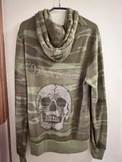 み*り様 迷彩柄 スカルデザイン ふわふわ生地のパーカー