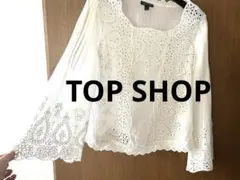 TOPSHOP 刺繍入りホワイトブラウス EUR36