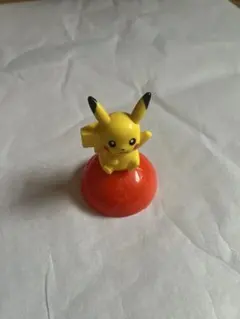 ピカチュウ　ハッピーセット