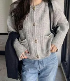 and meグレー 金ボタン　ニットカーディガン