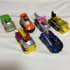 パウ・パトロールのミニカー6台セット