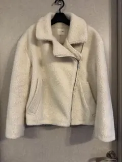 FLOVE アイボリー ボアジャケット