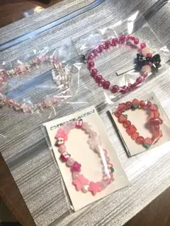 ストラップ　ブレスレット　4点セット　ピンク赤　リボン星　推し活　ビーズ　子供