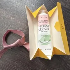 L'Occitane FLEURS de CERISIER ハンドクリーム