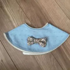 水色リボン付きスタイ