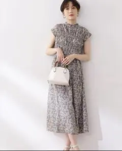 N. Natural Beauty Basic小花プリントシャーリングワンピース