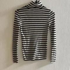 UNIQLO S ストライプ タートルネック セーター
