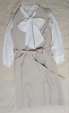 PLST ジレ　ブラウス　フォーマル