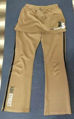 Item thumbnail for item 715674c4-eaa2-4540-b701-55c18cca6e48