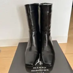 missy madras 黒 レザー 中ヒールブーツのサムネイル