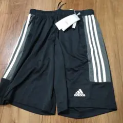 adidas 速乾　ハーフパンツ　Mサイズのサムネイル
