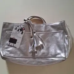 Item thumbnail for item 1ccfe738-a0e0-42d4-87ab-a728e2c77cab