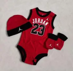 未使用品 Jordan NIKE ロンパース 帽子 靴下 3点セット 6-12M
