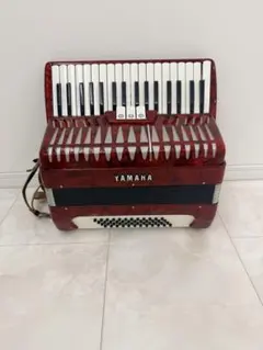 【JISマーク有】YAMAHA アコーディオン YA-18 純正カバー付 JISマーク有】YAMAHA アコーディオン YA-18 純正カバー付 - メルカリ