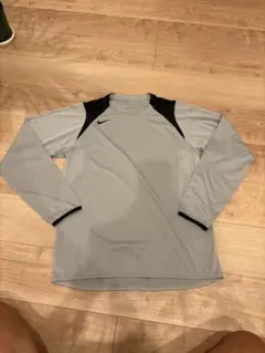 NIKE Total 90 長袖シャツ グレー Mサイズのサムネイル