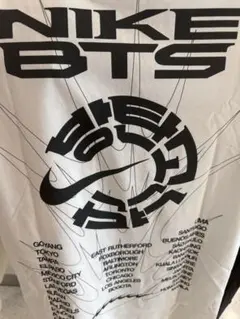 NIKE BTS コラボ Tシャツ ホワイト XL - メルカリ