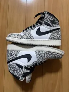 Nike Air Jordan 1 ホワイト/ブラック/グレー