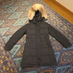 CANADA GOOSE・ダウンジャケット