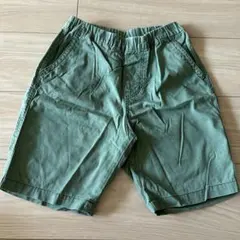 ユニクロ　ハーフパンツ　カーキ　130センチ